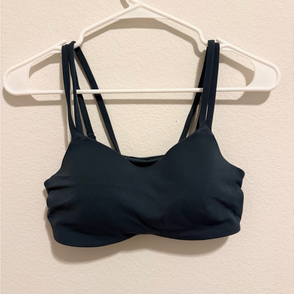 Nike Navy Strappy Sports Bra/Top size small